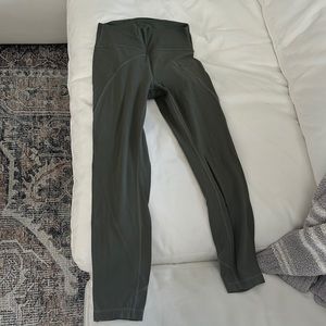 Lululemon leggings